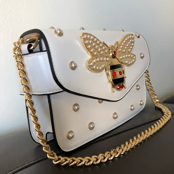 🌸 Soft Pink Pearl Bee CrossBody Bag ✨ - Picture 6 of 8